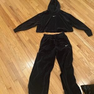 Nike track suit